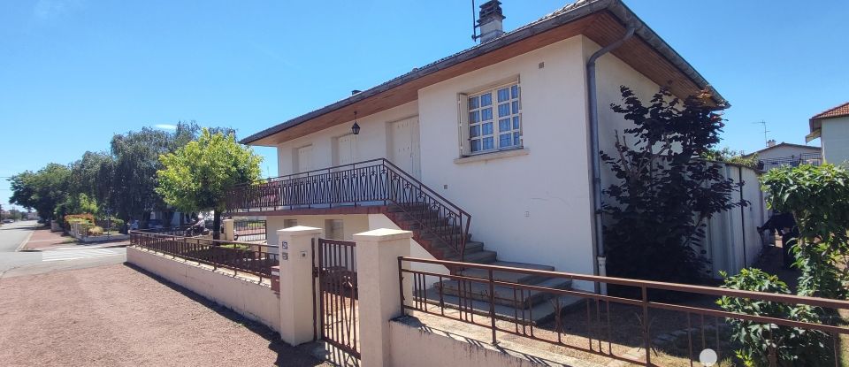 House 4 rooms of 100 m² in Mably (42300)