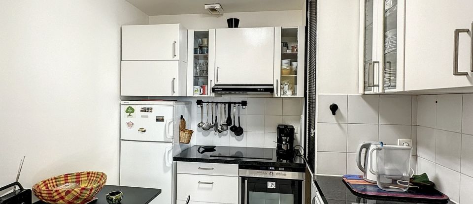 Appartement 2 pièces de 47 m² à Paris (75020)