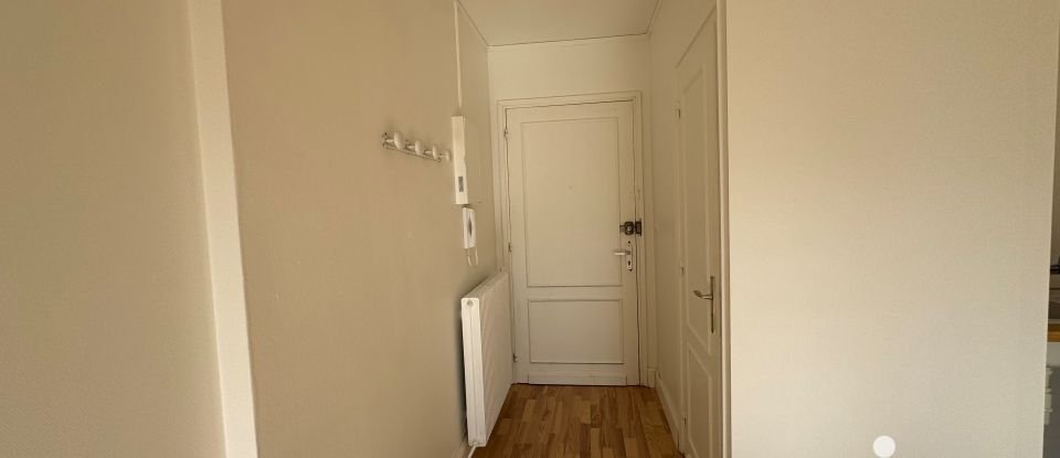 Apartment 2 rooms of 40 m² in Bordeaux (33000)