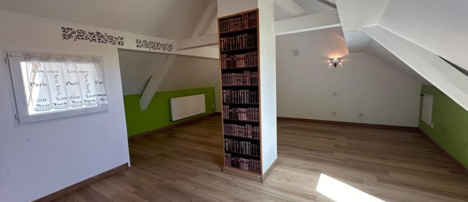 Maison 7 pièces de 197 m² à Ungersheim (68190)