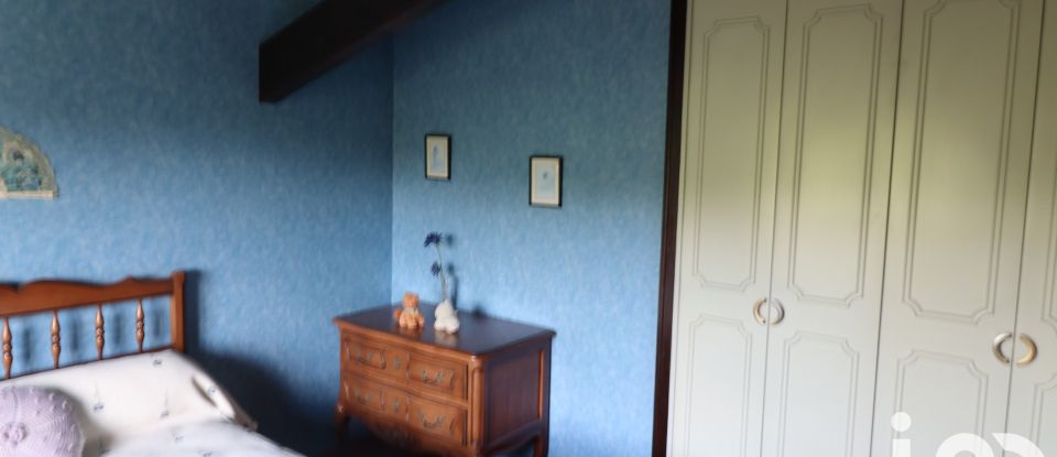 Traditional house 5 rooms of 98 m² in Lormont (33310)