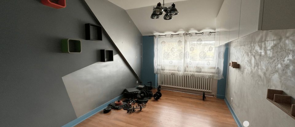 Maison 7 pièces de 144 m² à Senonches (28250)