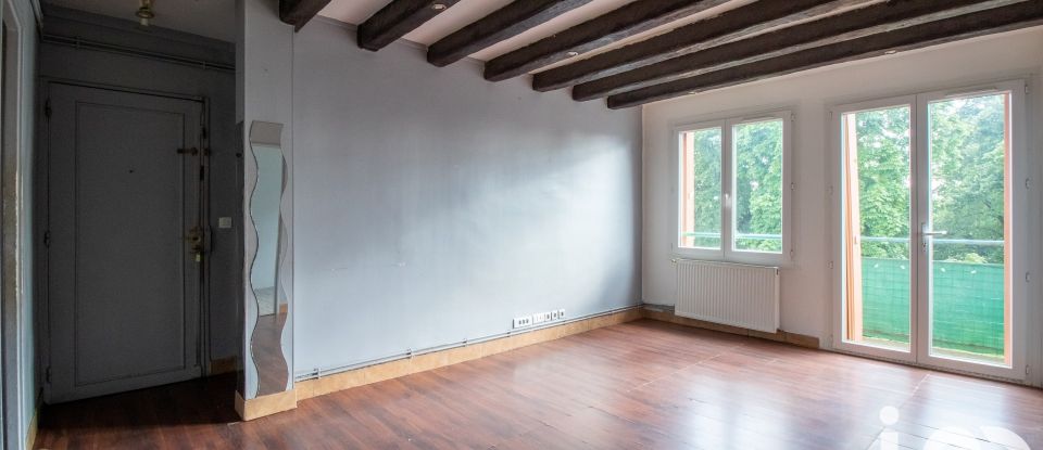 Appartement 3 pièces de 49 m² à Clichy-sous-Bois (93390)