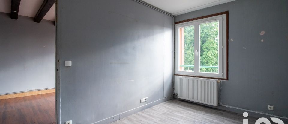 Appartement 3 pièces de 49 m² à Clichy-sous-Bois (93390)