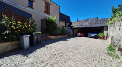 House 4 rooms of 95 m² in Le Lude (72800)