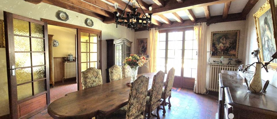 Traditional house 6 rooms of 200 m² in Courpalay (77540)