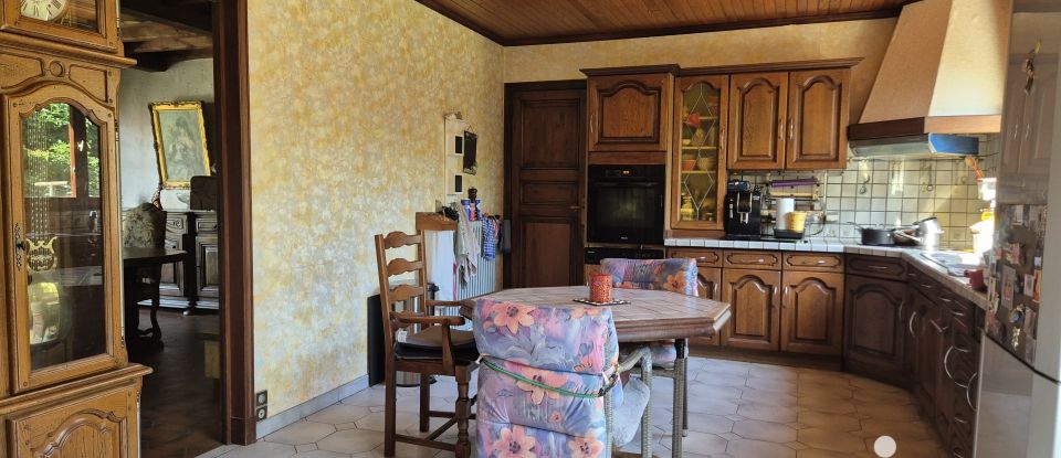 Traditional house 6 rooms of 200 m² in Courpalay (77540)