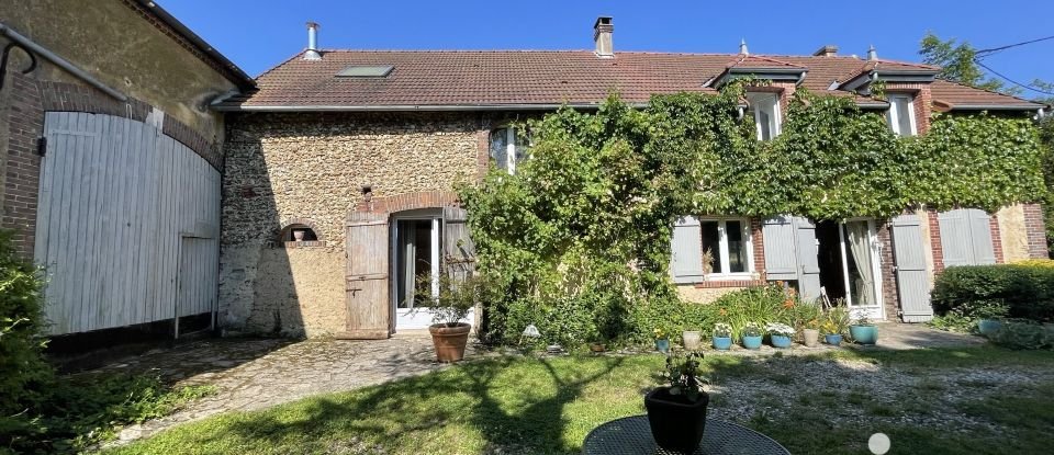 Maison de campagne 7 pièces de 238 m² à Sépeaux-Saint Romain (89116)