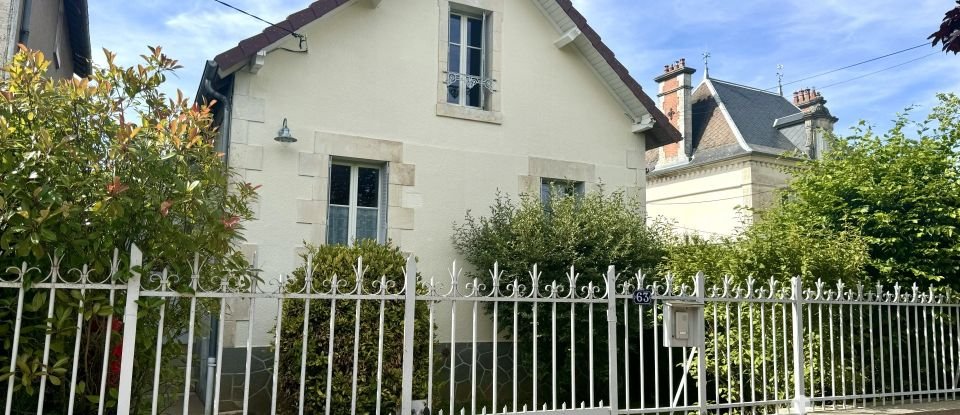 Maison de ville 5 pièces de 90 m² à La Charité-sur-Loire (58400)