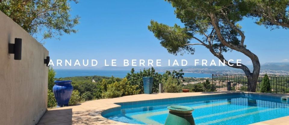 House 6 rooms of 204 m² in Six-Fours-les-Plages (83140)