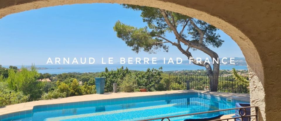 House 6 rooms of 204 m² in Six-Fours-les-Plages (83140)