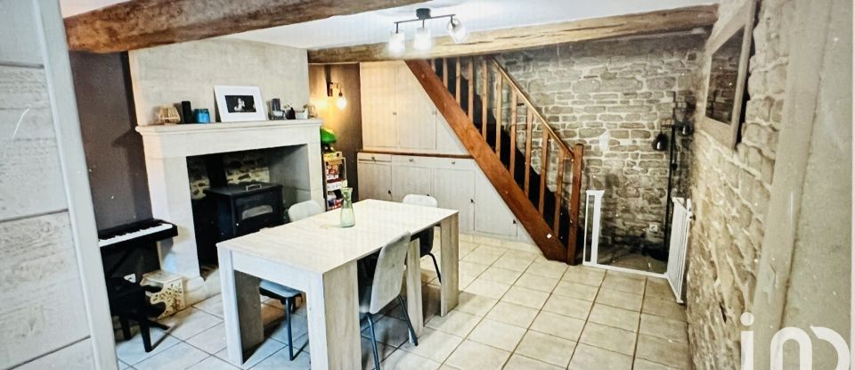 Village house 5 rooms of 106 m² in Fontaine-Henry (14610)