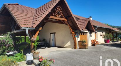 Maison traditionnelle 5 pièces de 130 m² à Lavours (01350)