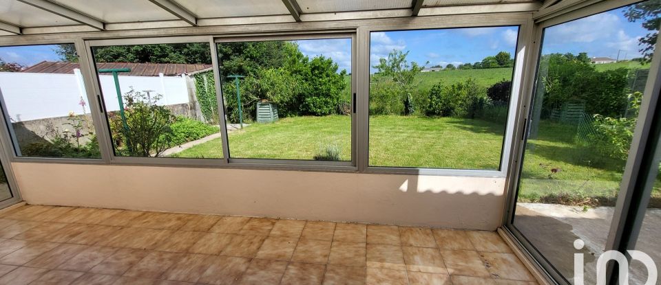 Pavillon 4 pièces de 77 m² à Nuaillé (49340)