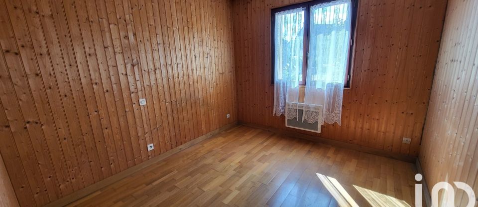 Pavillon 4 pièces de 77 m² à Nuaillé (49340)