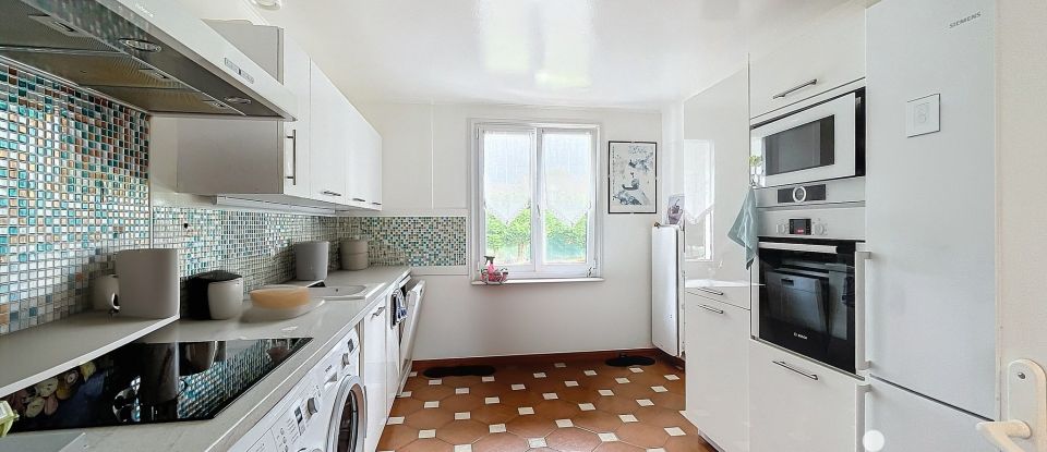 Maison 5 pièces de 90 m² à Dordives (45680)