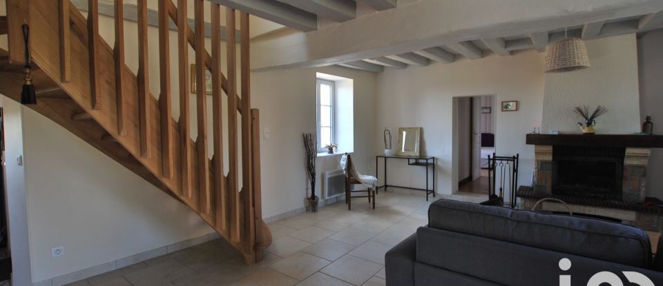 Longere 6 rooms of 115 m² in Ouzouer-sur-Trézée (45250)