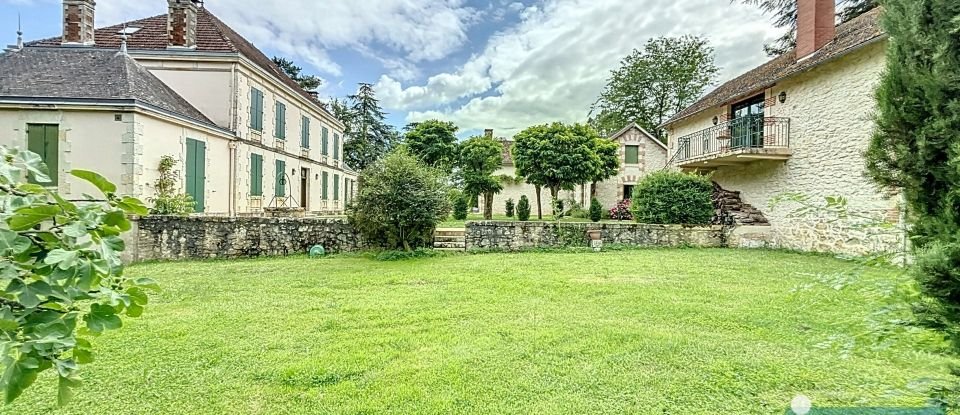 Domaine 22 pièces de 645 m² à Fleurance (32500)