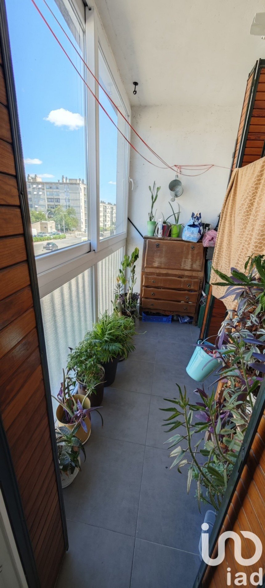 Apartment 5 rooms of 93 m² in Nîmes (30900)