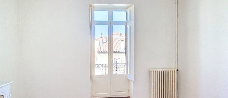 Building in Béziers (34500) of 470 m²