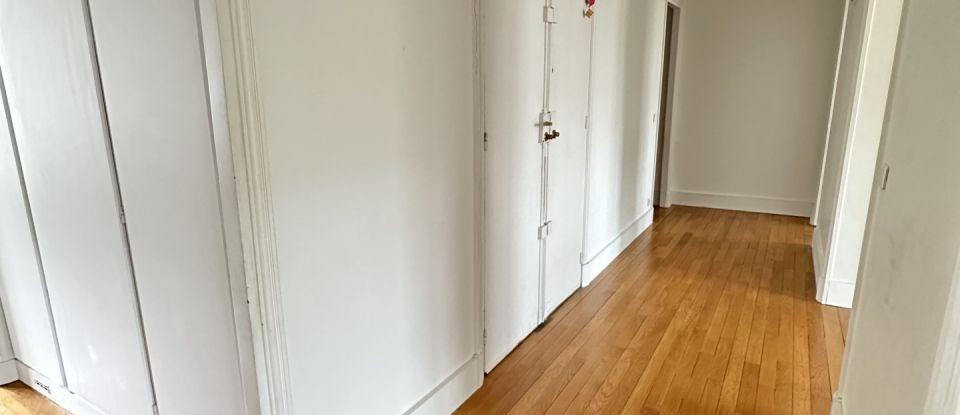 Apartment 5 rooms of 110 m² in Paris (75019)