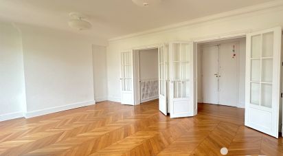 Appartement 5 pièces de 110 m² à Paris (75019)