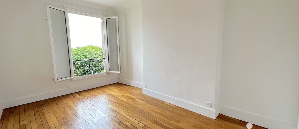 Apartment 5 rooms of 110 m² in Paris (75019)