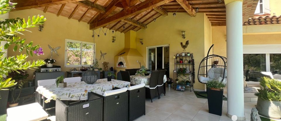 Traditional house 5 rooms of 159 m² in La Seyne-sur-Mer (83500)