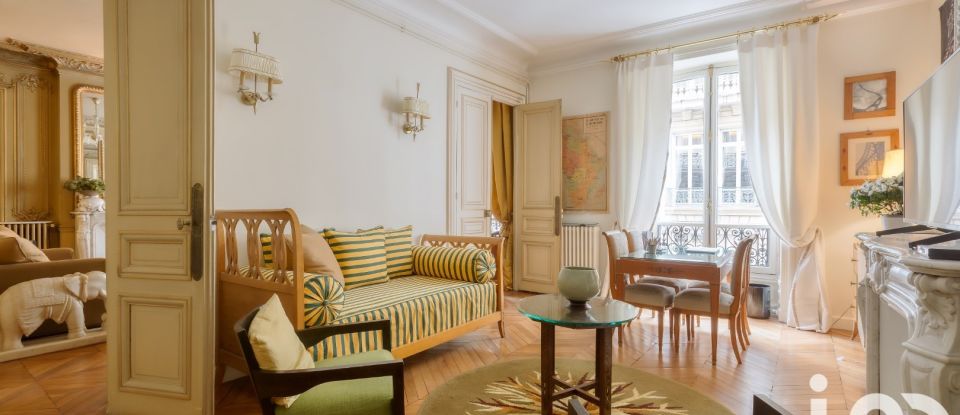 Appartement 5 pièces de 161 m² à Paris (75008)