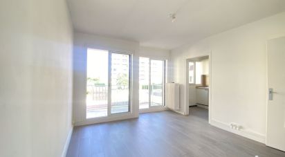 Apartment 1 room of 24 m² in Melun (77000)