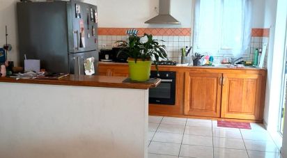 Traditional house 3 rooms of 77 m² in Le Tampon (97418)