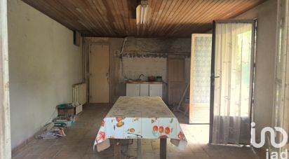 Country house 3 rooms of 100 m² in Saint-Sulpice-de-Pommiers (33540)