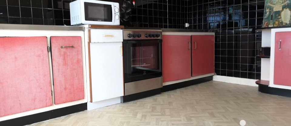 Maison 6 pièces de 102 m² à Quimper (29000)