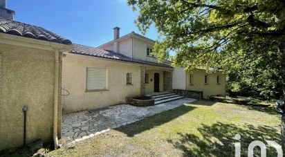 Maison traditionnelle 11 pièces de 340 m² à Saint-Amans-Valtoret (81240)