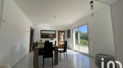 Maison traditionnelle 11 pièces de 340 m² à Saint-Amans-Valtoret (81240)