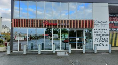 Restaurant of 125 m² in Château-Renault (37110)