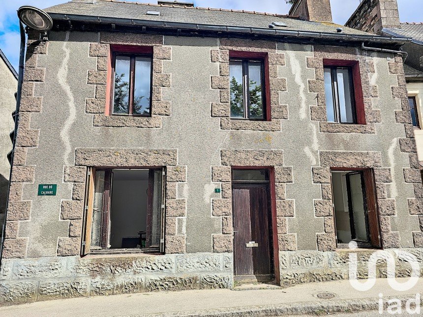 Traditional house 3 rooms of 64 m² in Pleudaniel (22740)