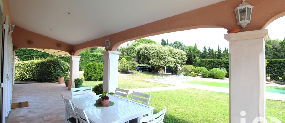 Traditional house 5 rooms of 145 m² in L'Isle-sur-la-Sorgue (84800)