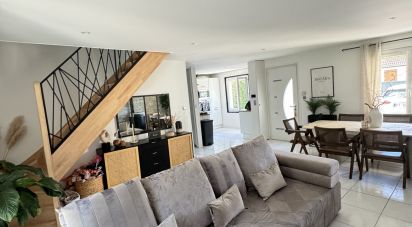 Maison traditionnelle 6 pièces de 116 m² à Saint-Denis-en-Val (45560)