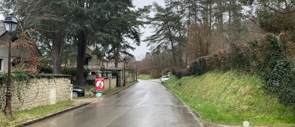 Terrain de 421 m² à Noisy-sur-École (77123)