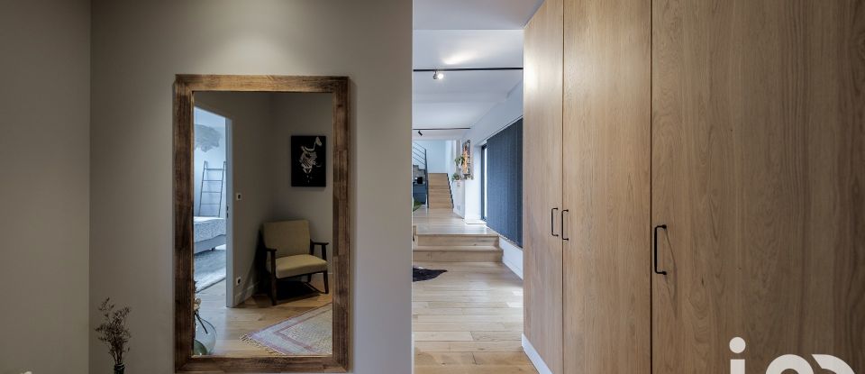 Maison 7 pièces de 295 m² à Pau (64000)