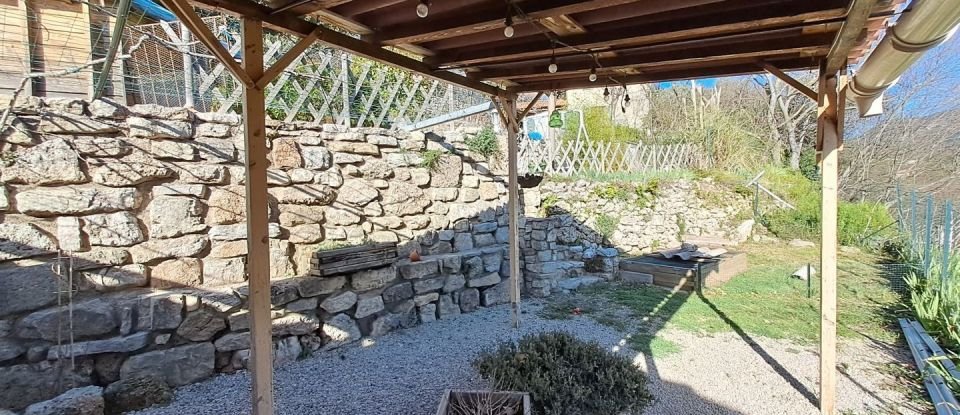 Maison 4 pièces de 74 m² à Soubès (34700)