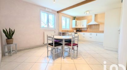 Apartment 5 rooms of 90 m² in Metz (57070)