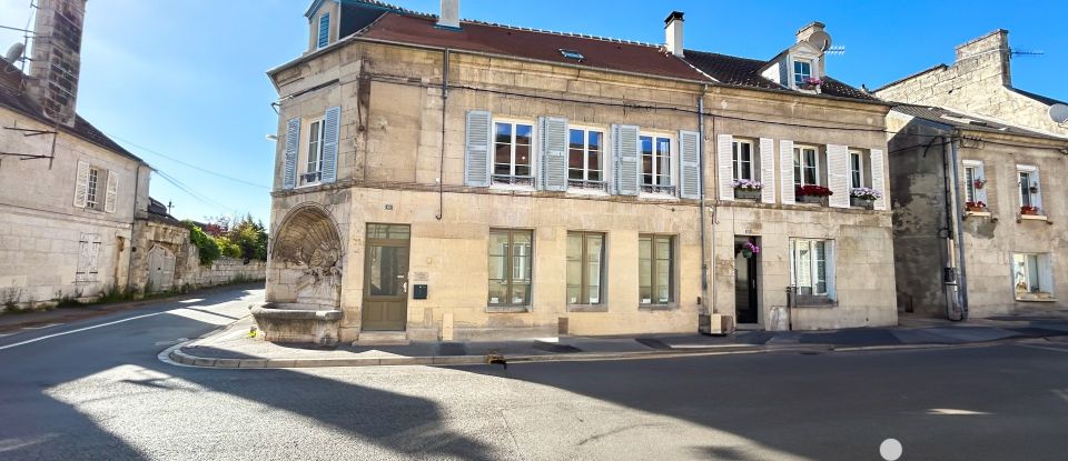 Maison 5 pièces de 95 m² à Villers-Cotterêts (02600)