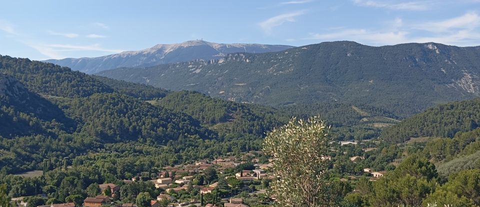 Agricultural land of 3,287 m² in Buis-les-Baronnies (26170)