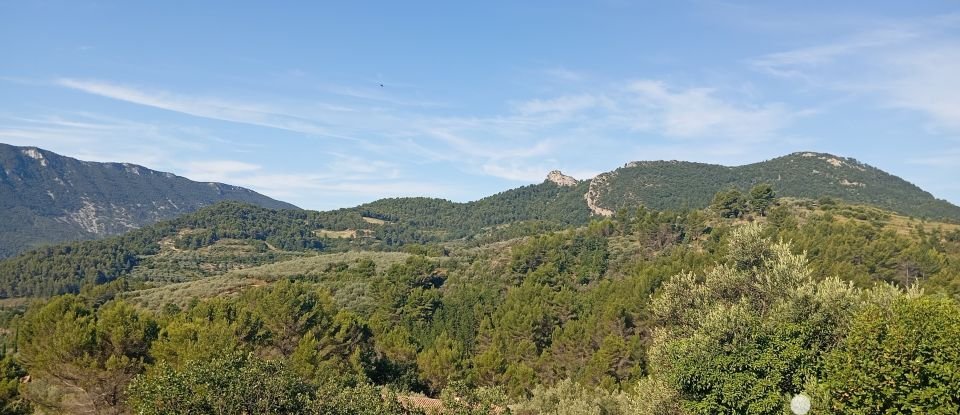 Agricultural land of 3,287 m² in Buis-les-Baronnies (26170)