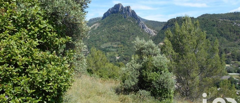 Agricultural land of 3,287 m² in Buis-les-Baronnies (26170)