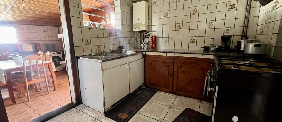 Traditional house 5 rooms of 110 m² in Le Tampon (97418)