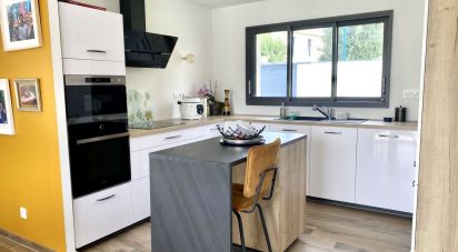 Maison 5 pièces de 130 m² à Bessines (79000)