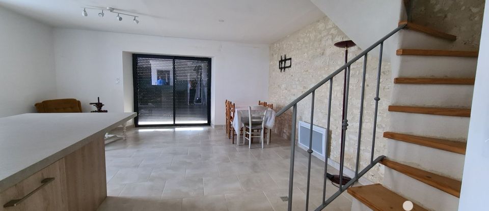 Maison 3 pièces de 85 m² à Saussignac (24240)